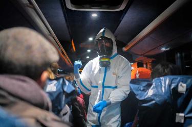 Acusa China a EU de sembrar pánico con epidemia