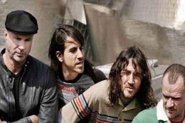 John Frusciante vuelve a tocar con Red Hot Chili Peppers 13 años después