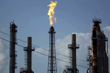 Trump y Putin pactan diálogo sobre crisis petrolera