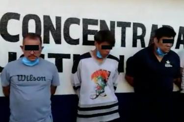 Caen 14 por robar toneladas de azúcar de tráiler en V Carranza