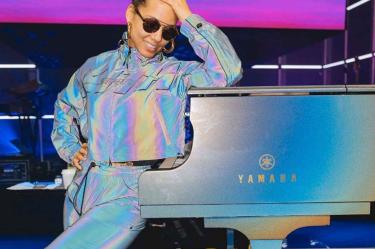 Alicia Keys lanza tema para honrar a quienes luchan contra Covid-19