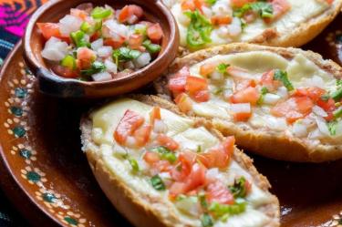 7 tips y recetas para hacer los mejores molletes