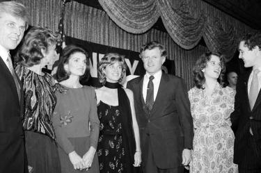 Así es como la 'maldición de los Kennedy' acabó con la familia