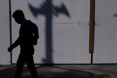En caso que detectes fallas en los altavoces tienes varias opciones para realizar tu reporte.