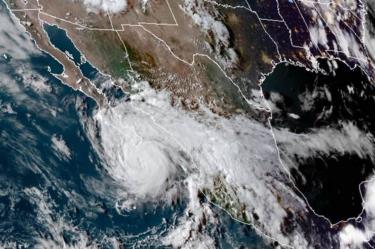 'Genevieve' se degrada a tormenta tropical