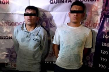 A los detenidos les fueron encontradas dos armas de fuego. Foto: Especial
