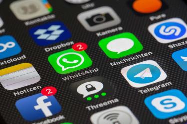 Estos mensajes de WhatsApp podrían bloquear tu app