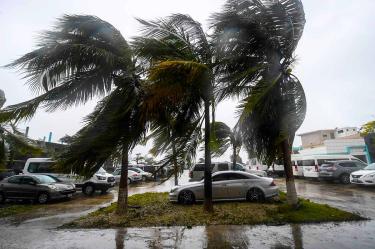 Huracán, Lluvias, Clima, Cambio climático, Medio ambiente, Estados, Seguridad, Protección Civil, Desastres, Damnificados, Viento, SMN, Conagua, Descarga eléctrica, Granizada, Tormentas