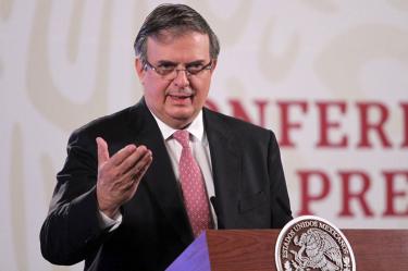 Ebrard reconoció que la emergencia mundial de salud provoca algunas otras tensiones por la recomposición del orden internacional en el que China y Estados Unidos forman dos bloques.