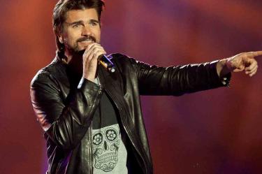 Juanes puede agregar a su biografía el título de “ladrón de autos por error”. Foto: AP