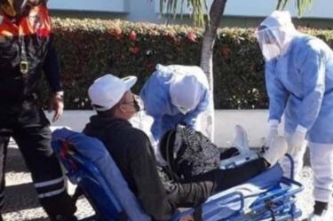 Pese a tener covid, vacaciona en Puerto Vallarta… termina en hospital