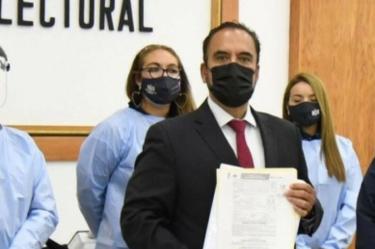 ‘Yo no voy a gobernar desde una lujosa oficina’: Loera