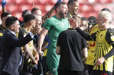 El Watford y el Norwich logran el ascenso a la Premier League (Fotos: Reuters)