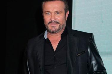 Arturo Peniche dejó ver que desea reconciliarse con su esposa