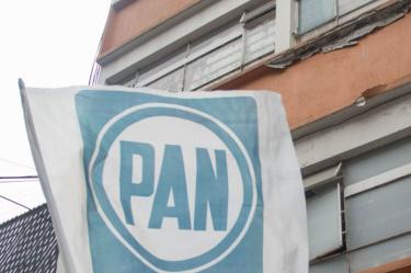 El gobierno municipal de Aguascalientes, encabezado por la panista Juana Cecilia López Ortiz, está obligando a sus empleados a movilizar a familiares y conocidos, para trabajos de proselitismo