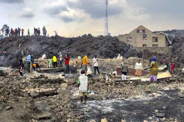 Van 20 muertos por erupción volcánica en el Congo; temblores no cesan