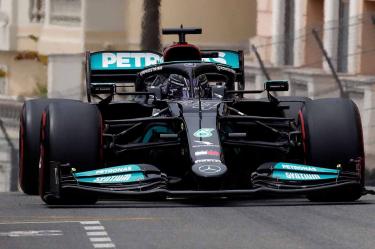 Lewis Hamilton finalizó en la séptima posición en el Gran Premio de Mónaco, mientras que el mexicano Sergio Pérez fue cuarto (Fotos: Reuters)