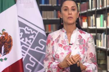 Pide Sheinbaum a adultos de 40 a 49 años registrarse para vacunación