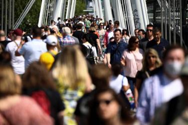 Variante Delta es 40% más contagiosa, advierte Reino Unido