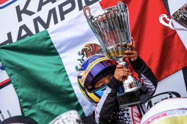 Mateo García, campeón más pequeño del Campeonato Nacional de karts, sueña con representar a México en la F1. (Foto de Twitter: @escuderiatelmex).