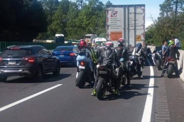 En el artículo 68 se indica que, para realizar eventos deportivos y tránsito de caravanas o peatones se debe tramitar con anticipación, y obtener, una autorización por parte de la Guardia Nacional.