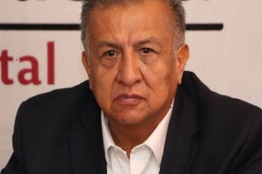 Saúl Huerta, acusado de violación equiparada y abuso sexual en contra de un menor de edad, fue trasladado al Reclusorio Oriente.Foto: Twitter @C4jimenez