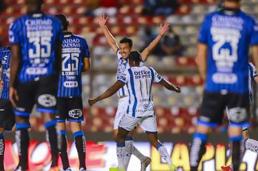 Pachuca terminó con su mala racha en el torneo y en la Corregidora. (Mexsport)