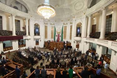 El vicecoordinador de la bancada de Morena, José Luis Rodríguez, afirmó que los alcaldes “montaron un intento de espectáculo”. Foto: CongresoCDMX