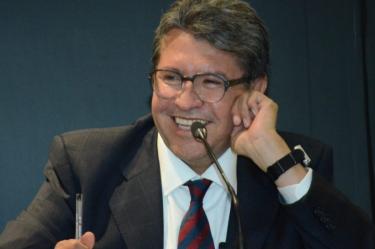 Afirma Monreal que no busca a otros partidos para candidatura presidencial