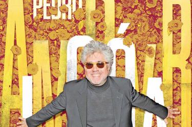 Hablar el mismo lenguaje, trabajo duro y una fe ciega en los proyectos es lo que ha llevado al éxito a la mancuerna Pedro Almodóvar-Penelope Cruz.