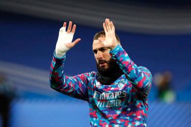 Por segundo día, Karim Benzema se entrena en solitario (Reuters)
