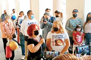 Las familias de los desaparecidos están exigiendo que las autoridades revisen los panteones de Veracruz. Foto: Lourdes López