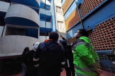 Los especialistas tomaron las mediciones, analizarán los resultados y, en su caso, emitirán las recomendaciones. Foto: Especial