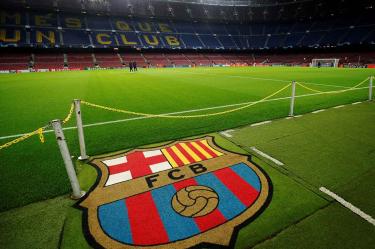En el Camp Nou se instalarán tres carpas para la recogida de productos de primera necesidad para bebés y niños pequeños (Reuters)