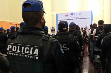 Mauricio Tabe, alcalde en Miguel Hidalgo, señaló que la capacitación es importante para cambiar el enfoque de la seguridad.