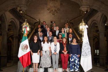 La jefa de Gobierno agradeció a los alcaldes su asistencia a la sesión de Cabildo para trabajar coordinadamente con el Gobierno capitalino. Foto: Especial