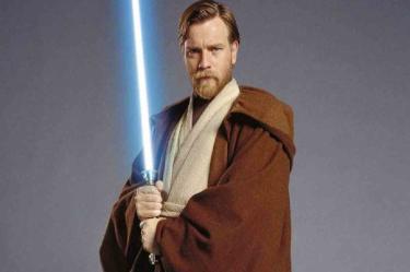El caballero Jedi encarnado por McGregor vive una vida triste y desilusionada en la desértica Tatooine.