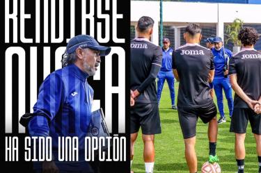 Collage de imagen del Potro Gutiérrez y jugadores de Cruz Azul