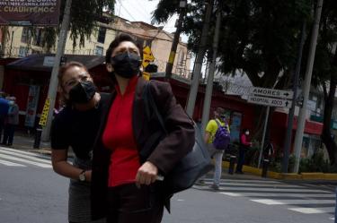Imagen de personas durante el sismo del 19 septiembre