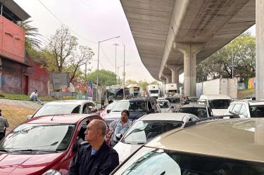 Manifestantes bloquean Tlalpan