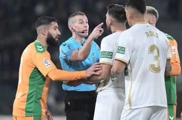 Árbitro Elche-Betis
