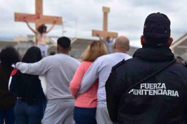Presos en actividad religiosa