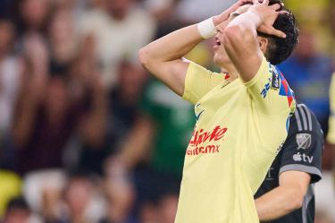 Kevin Álvarez se lamenta eliminación de América en Leagues Cup 2023.