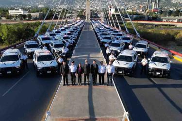 Renueva San Pedro parque vehicular de patrullas con 90 nuevas unidades