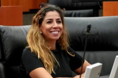 La senadora 