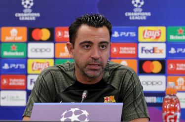 Xavi Hernández en conferencia de prensa.
