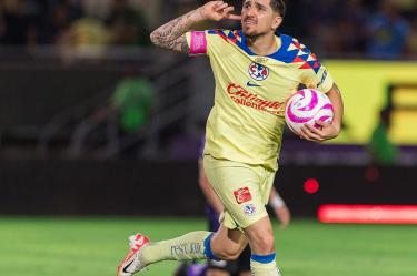 Diego Valdés celebra su sexta anotación en el Apertura 2023.