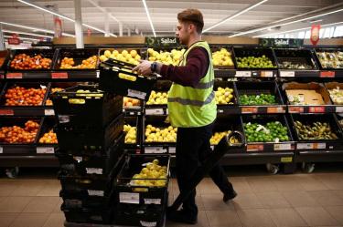 El hombre faltó al trabajo después de tomarse 69 días de incapacidad. (Reuters)
