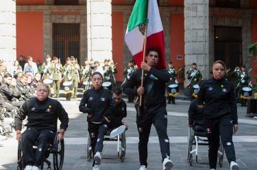 Escolta de la Delegación Mexicana que participará en Parapanamericanos