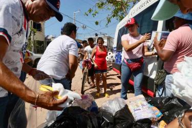 Habitantes Acapulco piden apoyo senado acelerar ayuda huracán otis